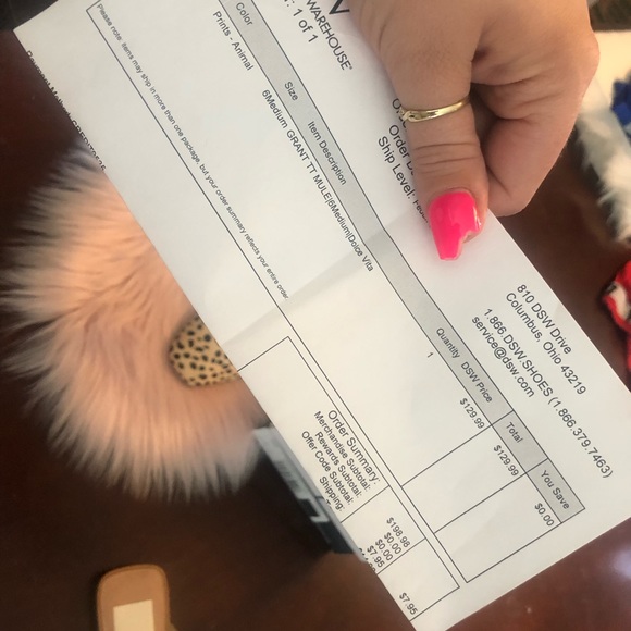 Woman’s shoes - Picture 7 of 7